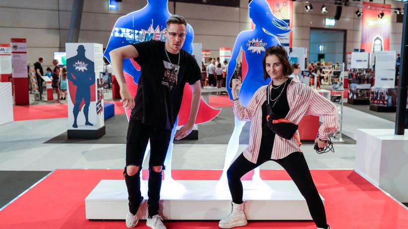 Rewinside und Jodie Calussi