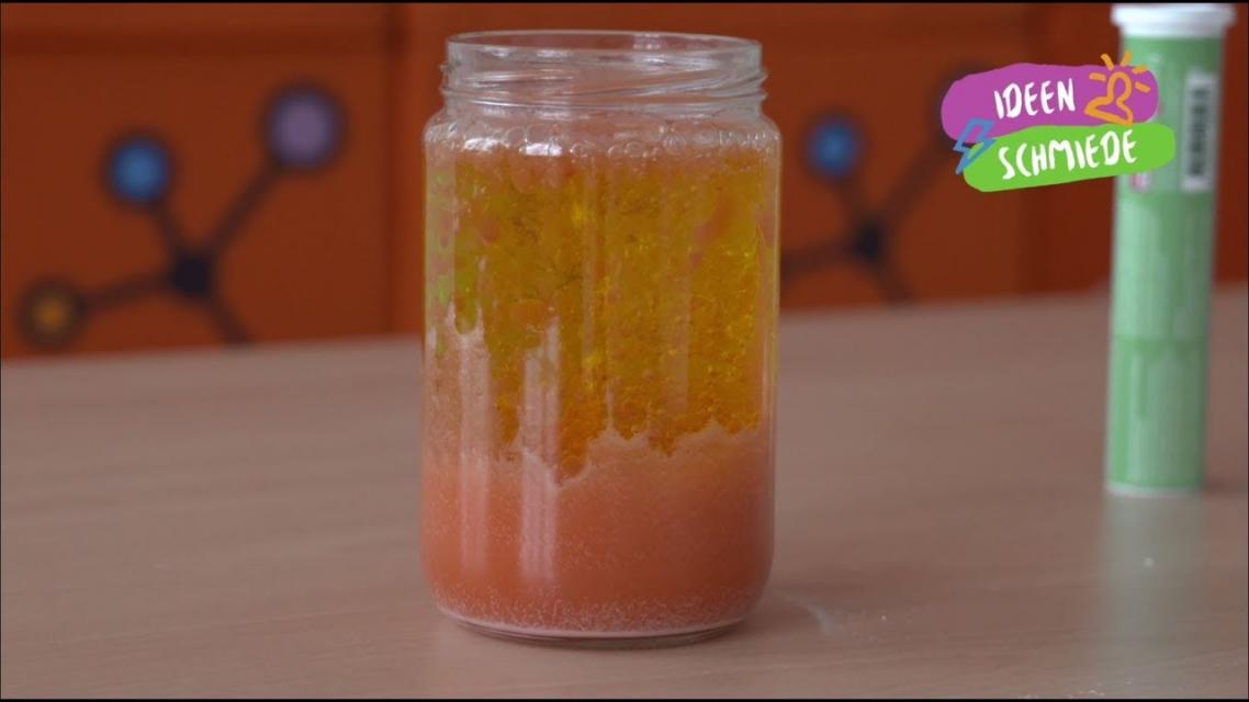 Lavalampe - Experiment mit Wasser und Öl