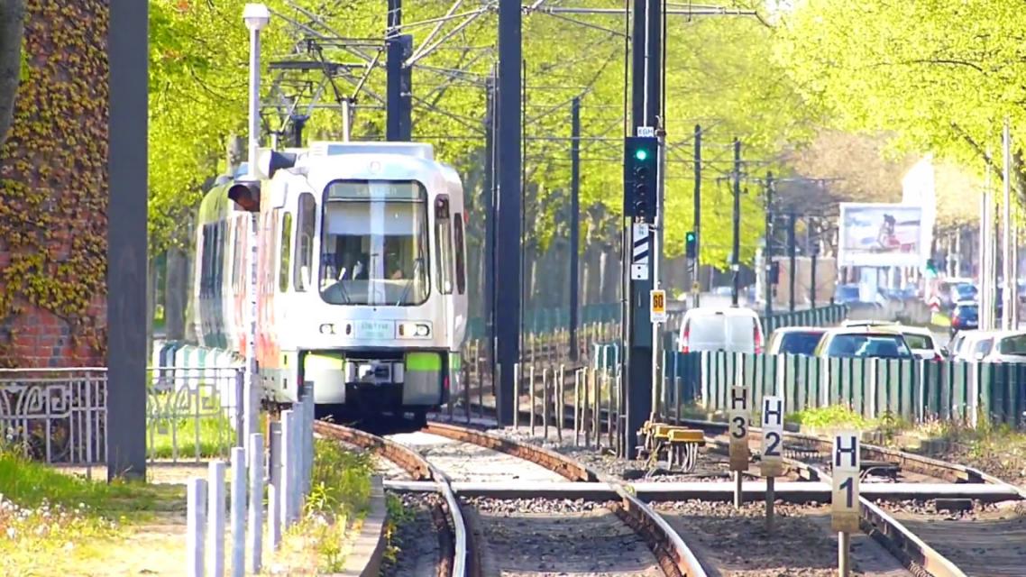 IdeenExpo Stadtbahn unterwegs