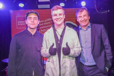 Bosse mit Dr. Whatson und Dr. Schmidt