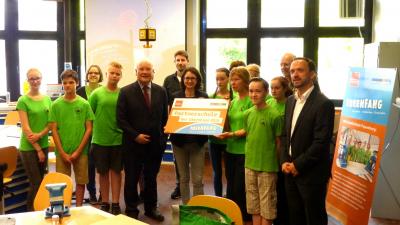 Pressebild Partnerschule der IdeenExpo 2015 Michaelschule